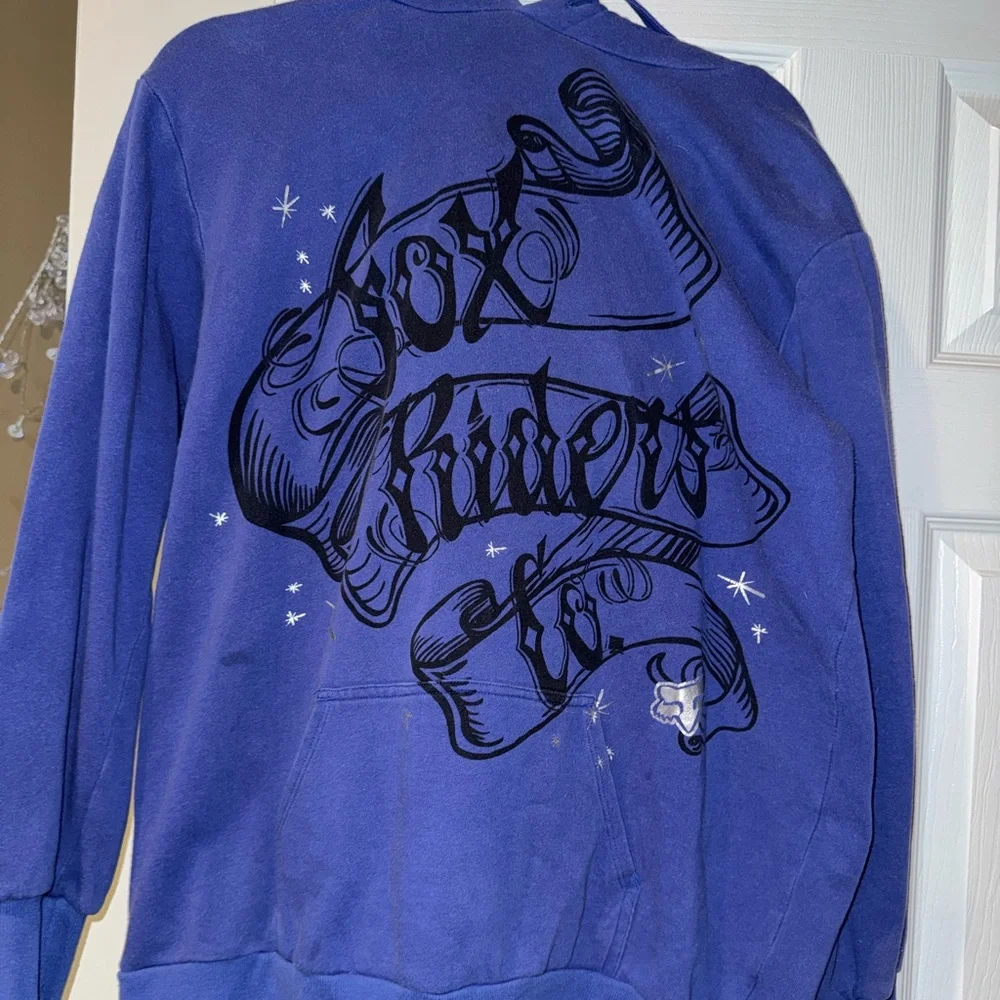 Fox Blue Graphic Crewneck Sweater - Picture 1 of 8